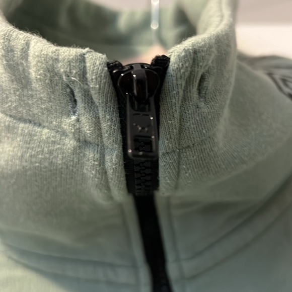 Victoria’s Secret Half-Zipped Swearshirt - Picture 4 of 6